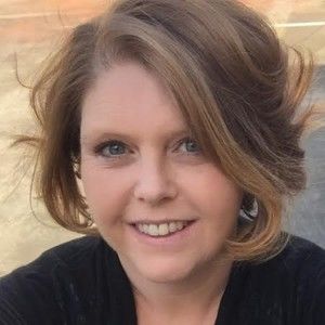 Meet your Posher, Elisha